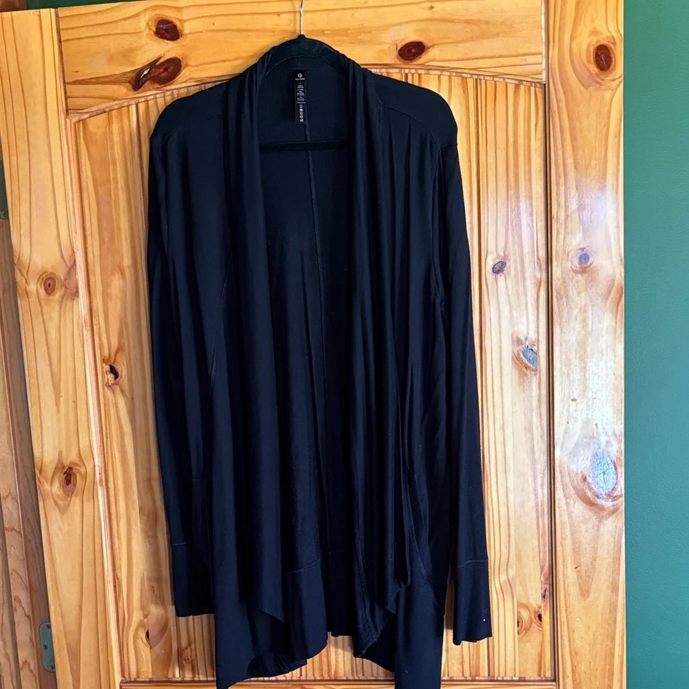 90 Degree By Reflex Black Cardigan - Picture 1 of 5